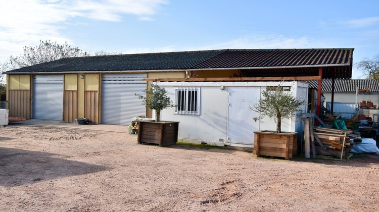 Ma-Cabane - Location Local commercial CHAROLLES, 267 m²