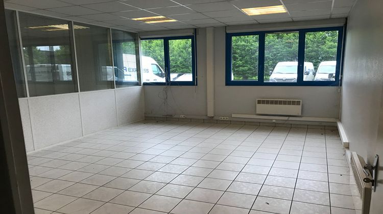 Ma-Cabane - Location Local commercial CHARTRES, 423 m²