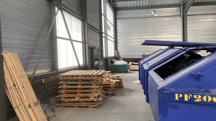 Ma-Cabane - Location Local commercial Château-Gaillard, 327 m²