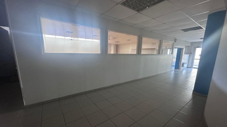 Ma-Cabane - Location Local commercial Chateau-Gontier, 429 m²