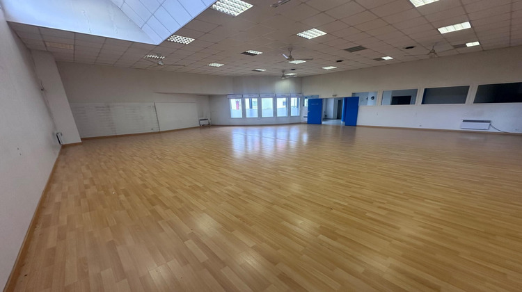 Ma-Cabane - Location Local commercial Chateau-Gontier, 150 m²