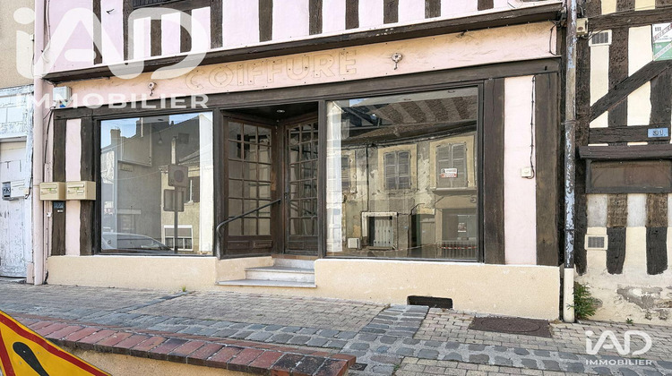 Ma-Cabane - Location Local commercial Château-Renard, 50 m²