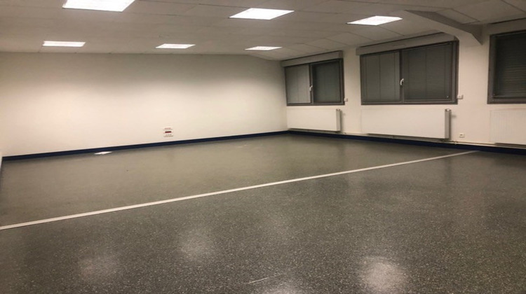 Ma-Cabane - Location Local commercial CHATEAU THIERRY, 672 m²