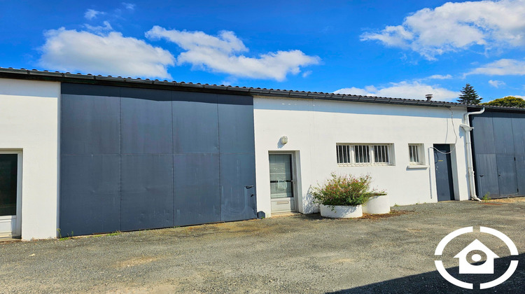 Ma-Cabane - Location Local commercial Châteaubernard, 235 m²