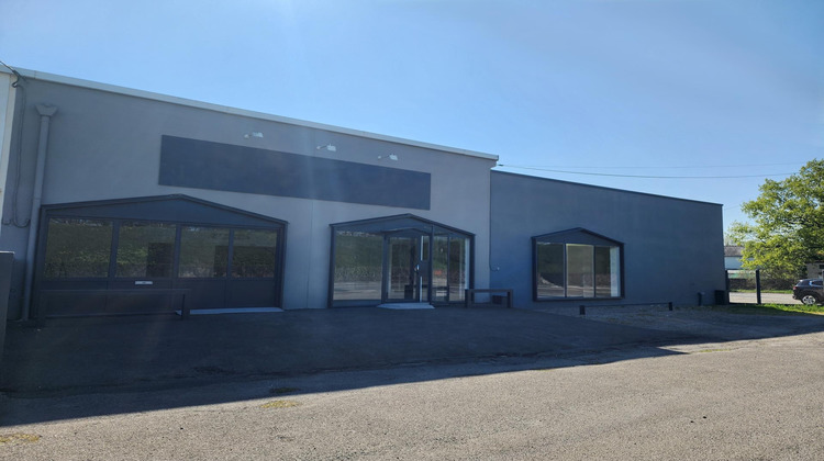 Ma-Cabane - Location Local commercial Chateaubriant, 360 m²