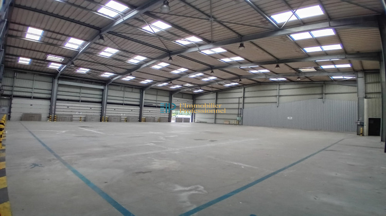 Ma-Cabane - Location Local commercial Châteaulin, 1072 m²