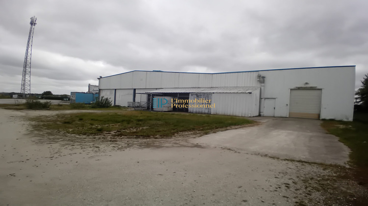 Ma-Cabane - Location Local commercial Châteaulin, 2500 m²