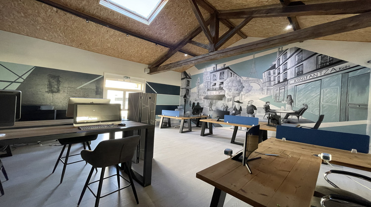 Ma-Cabane - Location Local commercial Châteauneuf-de-Galaure, 150 m²