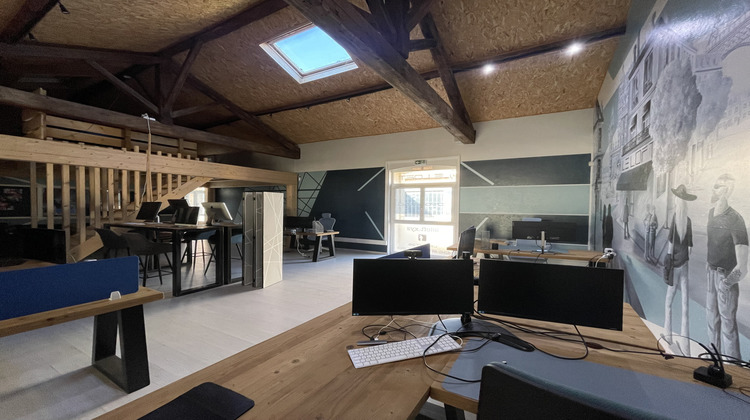 Ma-Cabane - Location Local commercial Châteauneuf-de-Galaure, 150 m²