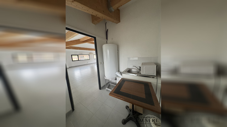 Ma-Cabane - Location Local commercial Châteauneuf-Grasse, 98 m²