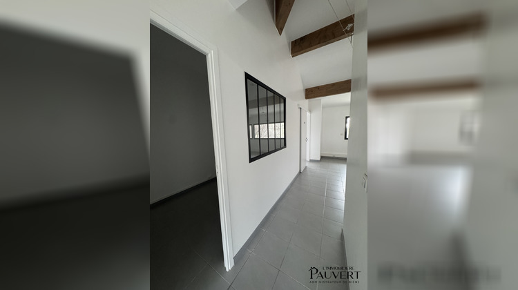 Ma-Cabane - Location Local commercial Châteauneuf-Grasse, 107 m²