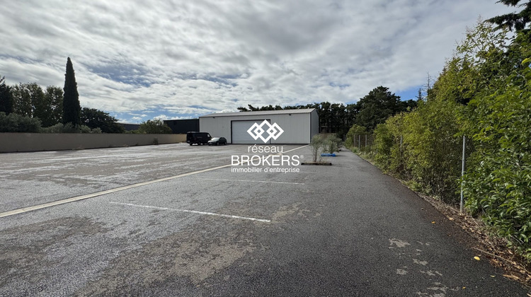 Ma-Cabane - Location Local commercial Châteaurenard, 300 m²