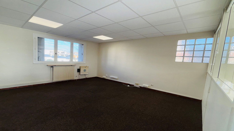 Ma-Cabane - Location Local commercial Châtenay-Malabry, 27 m²