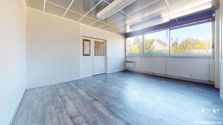 Ma-Cabane - Location Local commercial CHATILLON-LE-DUC, 22 m²