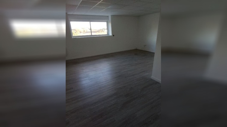 Ma-Cabane - Location Local commercial Chauny, 171 m²