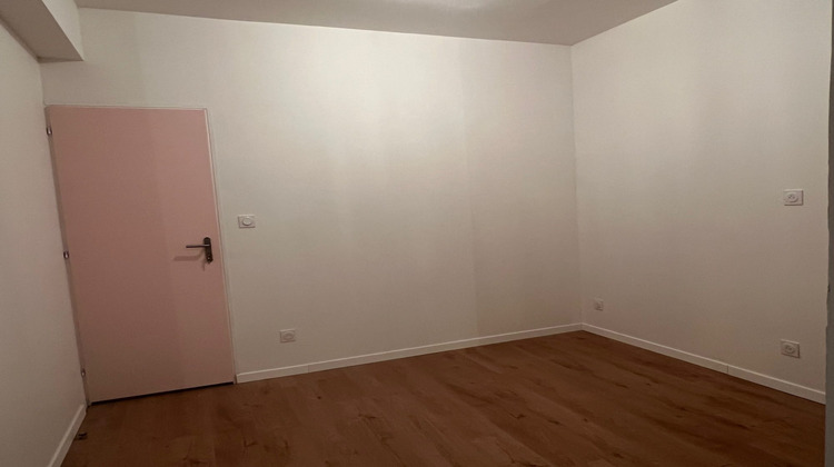 Ma-Cabane - Location Local commercial Chauny, 15 m²