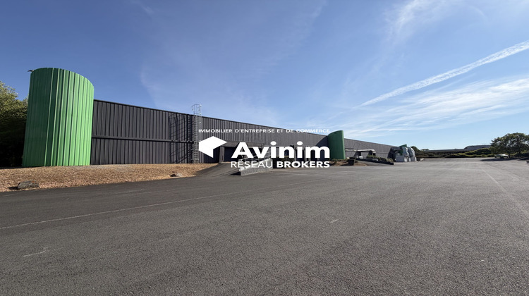 Ma-Cabane - Location Local commercial Chauray, 1275 m²