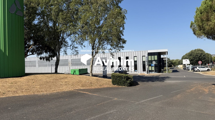 Ma-Cabane - Location Local commercial Chauray, 1275 m²