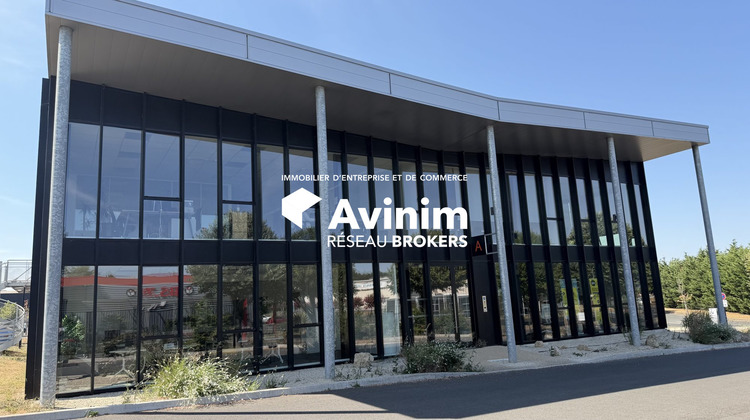 Ma-Cabane - Location Local commercial Chauray, 2770 m²