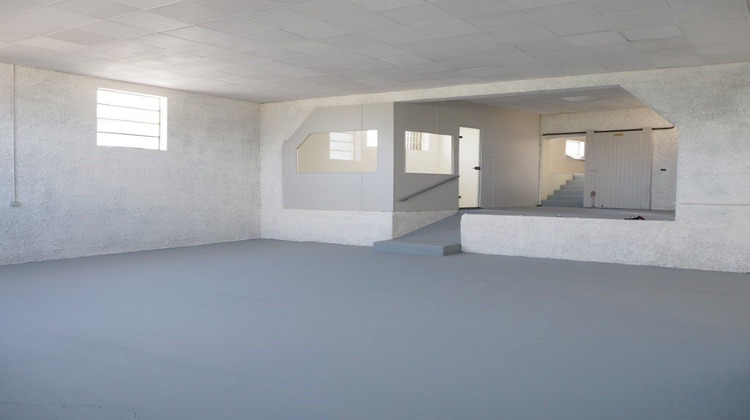 Ma-Cabane - Location Local commercial Chavanay, 200 m²
