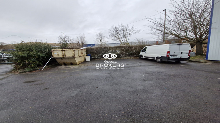 Ma-Cabane - Location Local commercial Chelles, 350 m²