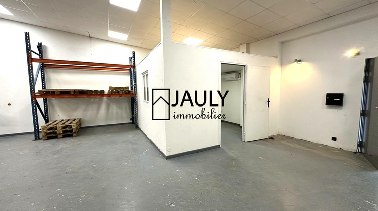Ma-Cabane - Location Local commercial Chelles, 100 m²