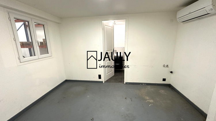 Ma-Cabane - Location Local commercial Chelles, 100 m²