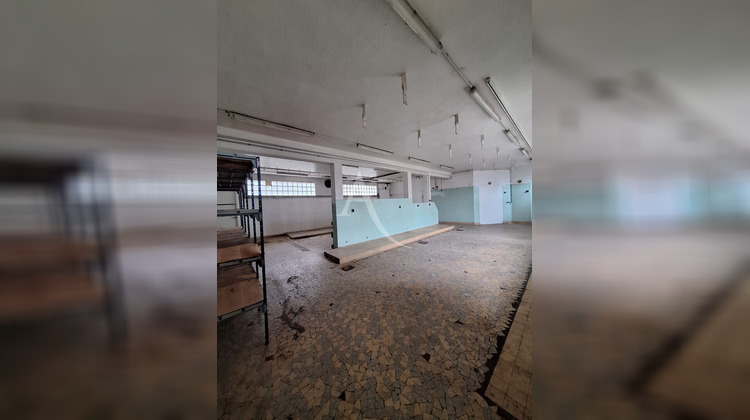 Ma-Cabane - Location Local commercial CHELLES, 123 m²