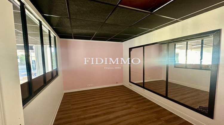 Ma-Cabane - Location Local commercial Chennevières-sur-Marne, 120 m²