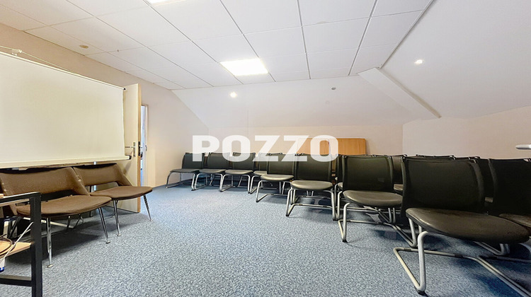 Ma-Cabane - Location Local commercial CHERBOURG-OCTEVILLE, 480 m²