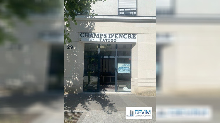 Ma-Cabane - Location Local commercial Chessy, 62 m²