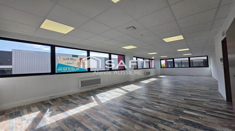 Ma-Cabane - Location Local commercial Chessy, 70 m²