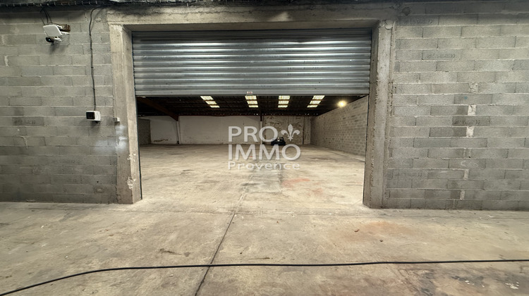 Ma-Cabane - Location Local commercial Cheval-Blanc, 435 m²