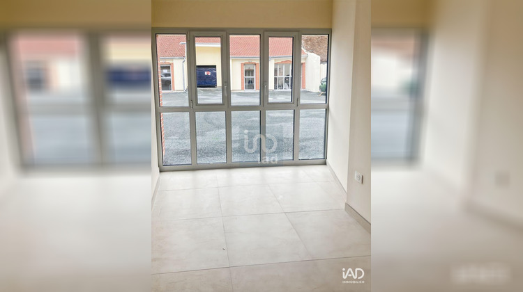 Ma-Cabane - Location Local commercial Chevrières, 15 m²