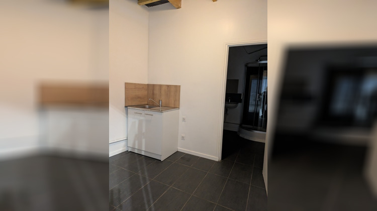 Ma-Cabane - Location Local commercial CHIGNIN, 200 m²