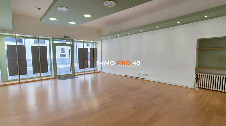 Ma-Cabane - Location Local commercial Cholet, 60 m²