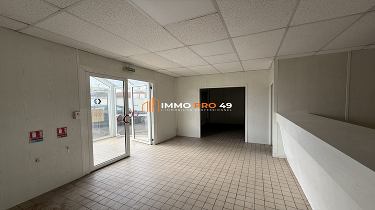 Ma-Cabane - Location Local commercial Cholet, 600 m²