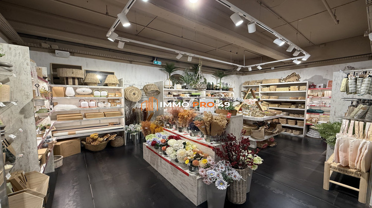 Ma-Cabane - Location Local commercial Cholet, 132 m²