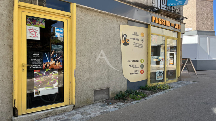 Ma-Cabane - Location Local commercial CHOLET, 67 m²