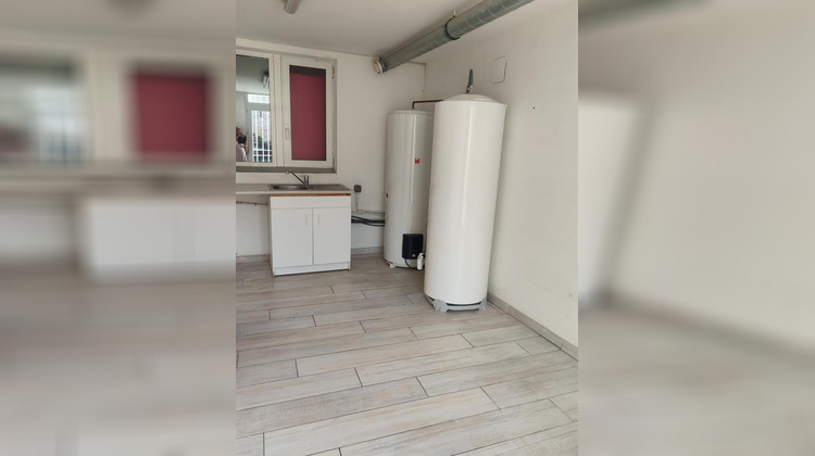 Ma-Cabane - Location Local commercial CLAIRA, 70 m²