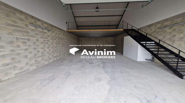 Ma-Cabane - Location Local commercial Claye-Souilly, 150 m²