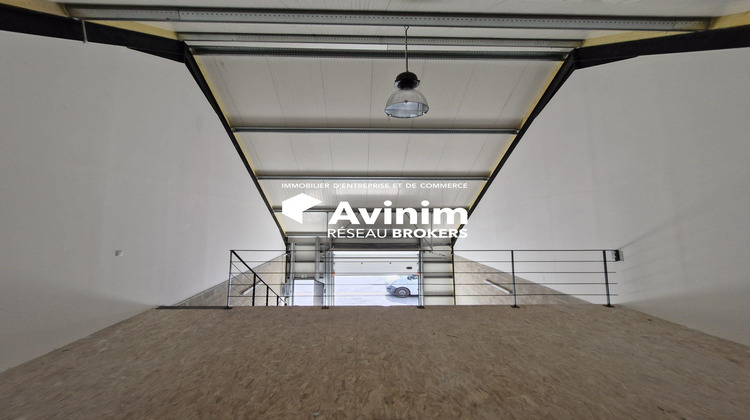 Ma-Cabane - Location Local commercial Claye-Souilly, 150 m²