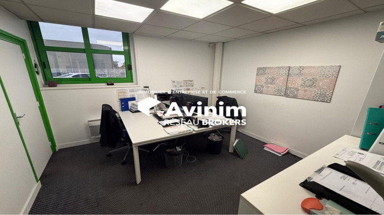 Ma-Cabane - Location Local commercial Claye-Souilly, 432 m²