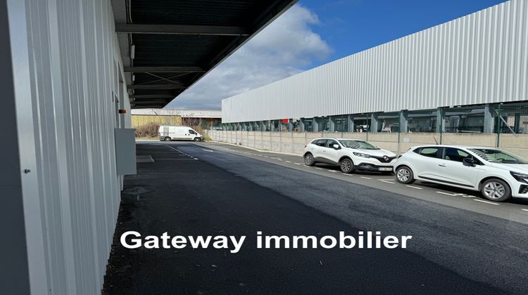 Ma-Cabane - Location Local commercial Clermont-Ferrand, 200 m²