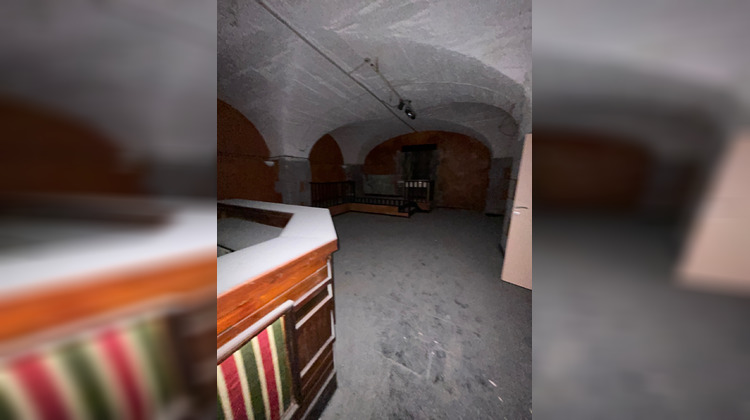 Ma-Cabane - Location Local commercial Clermont-Ferrand, 190 m²