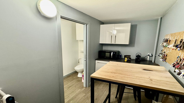 Ma-Cabane - Location Local commercial CLERMONT-FERRAND, 52 m²