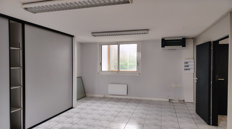 Ma-Cabane - Location Local commercial CLISSON, 0 m²