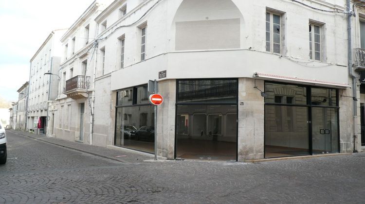 Ma-Cabane - Location Local commercial COGNAC, 100 m²