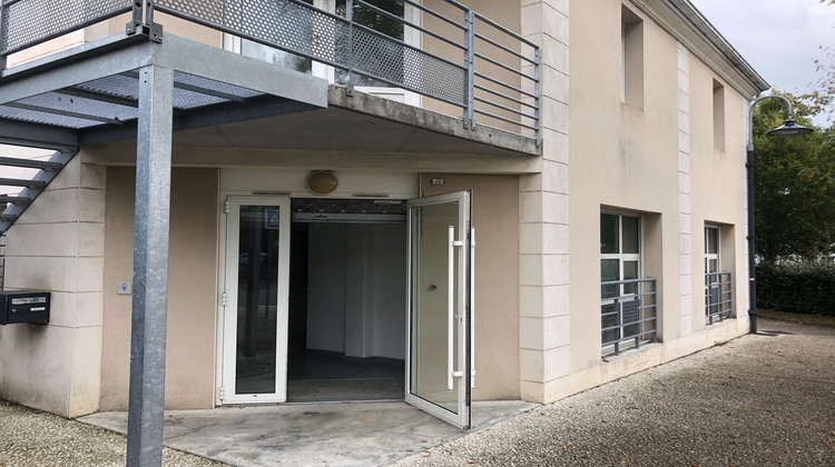 Ma-Cabane - Location Local commercial Cognac, 88 m²