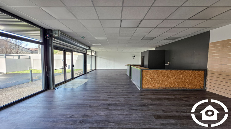 Ma-Cabane - Location Local commercial Cognac, 77 m²